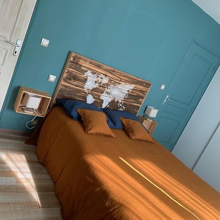Maison De Vacances Pour 6 Personnes Au Coeur Du Gers เลคตูร์ ภายนอก รูปภาพ